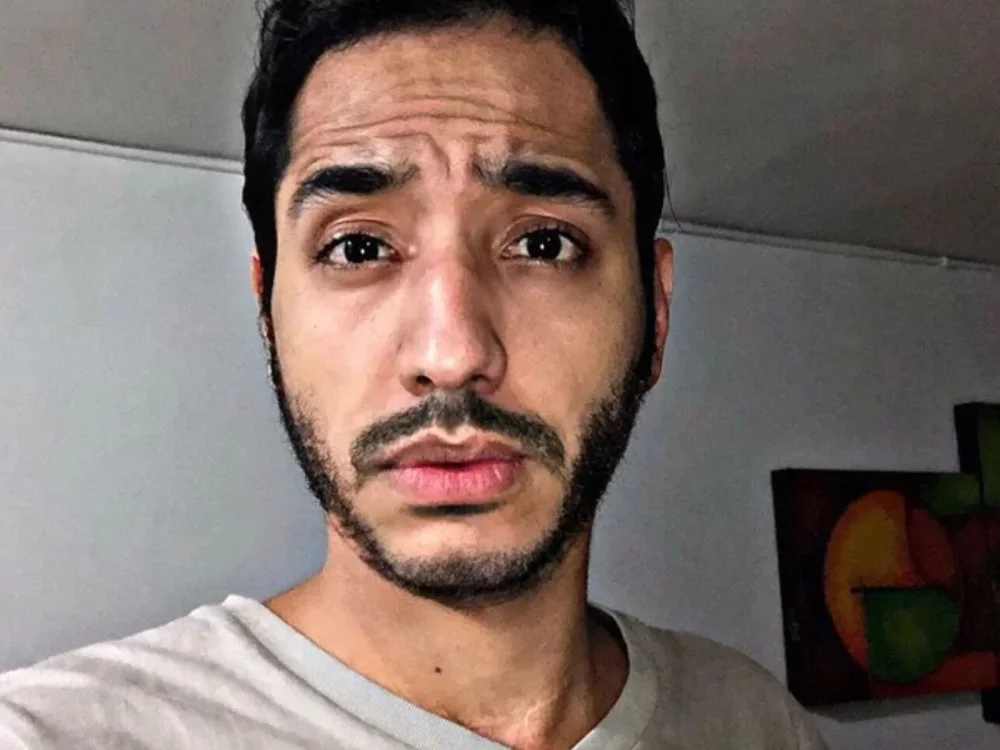 justinschneider Offline XXX Chat