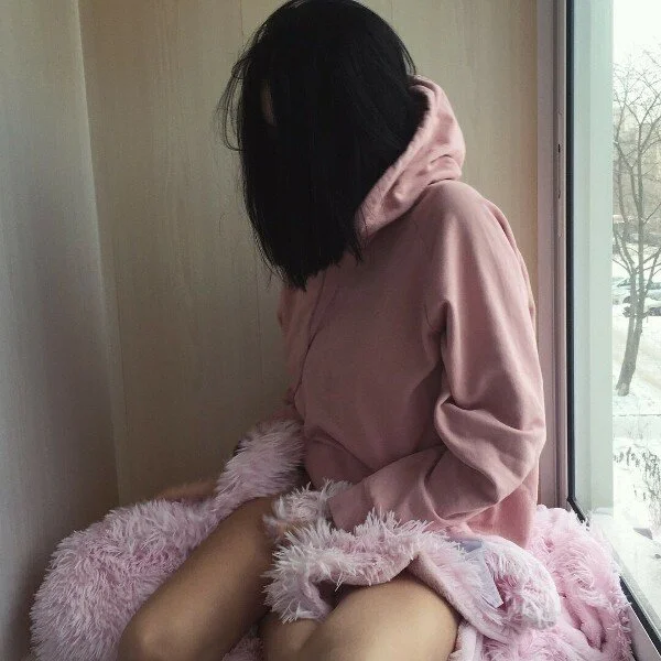 Nia_Rose: офлайн-секс-чат