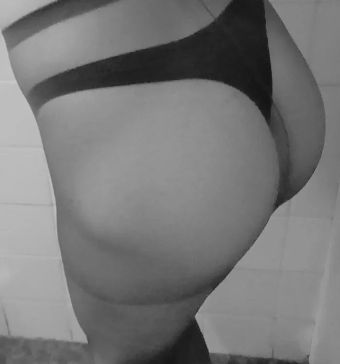 sissyThongBoyX offline chatrum