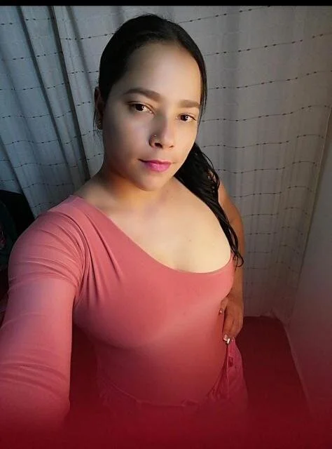 FUCSIA_LU's Offline Chat Room