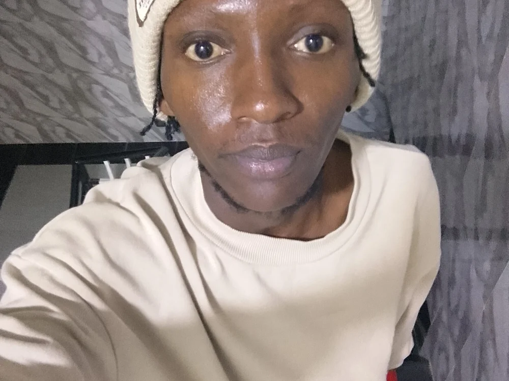 Mbuvi24's Offline XXX Chat