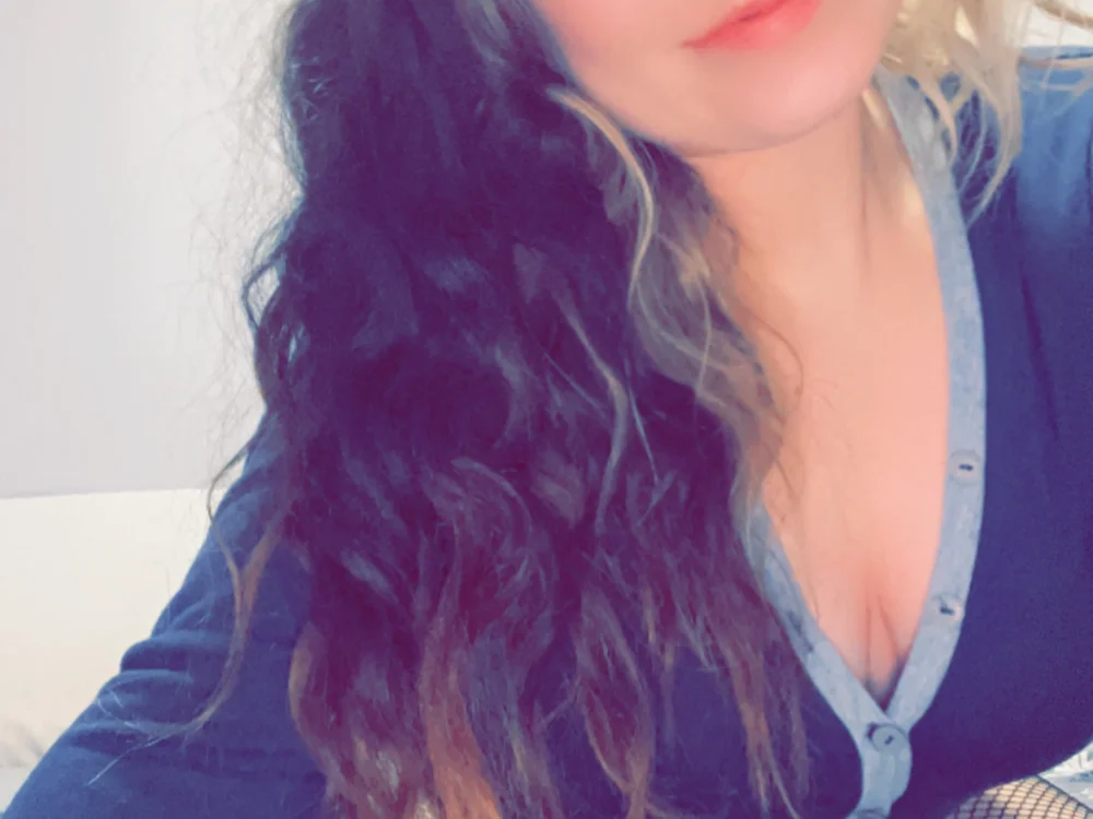 kassi-dom's Offline Chat Room
