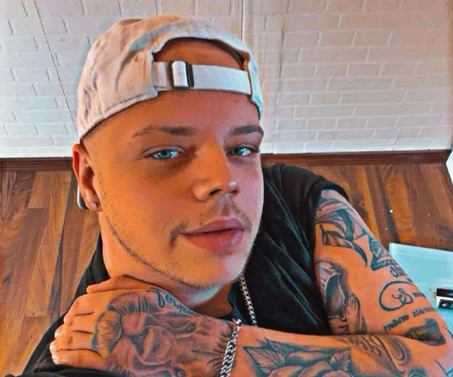 Damionaaz Adlı Modelin Çevrimdışı XXX Sohbeti