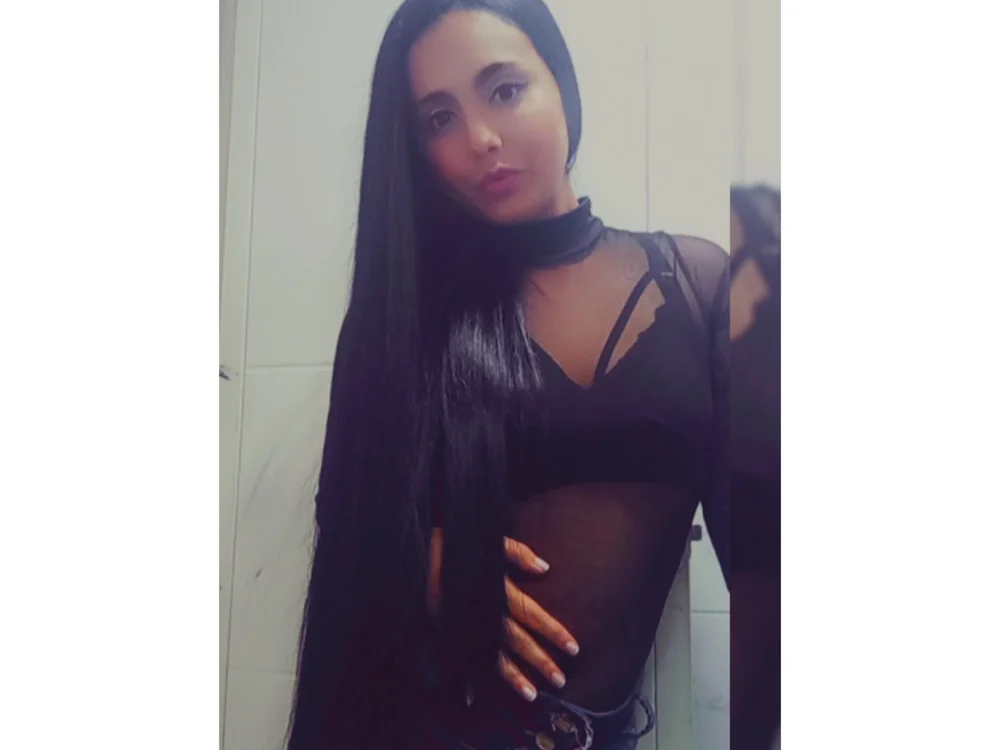 sofia_Loppez's Offline Chat Room