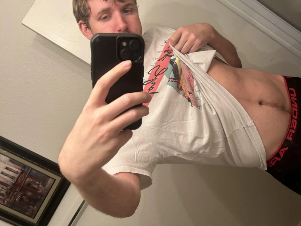 eddieeeeee1232 Offline XXX Chat