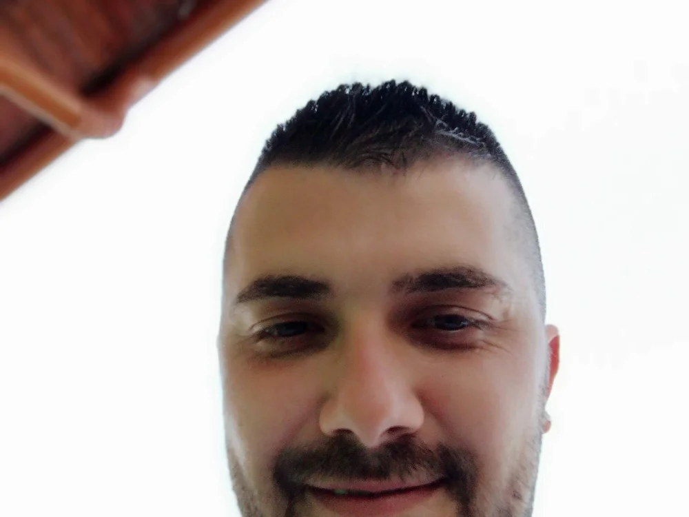 00New_Guy's Offline Chat Room