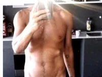 แชท XXX สดของ NICJOHNS