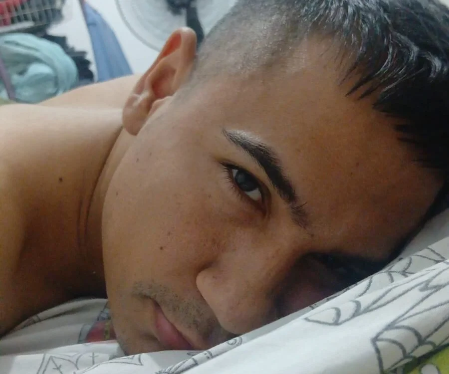 Jisus93 Offline XXX-Chat