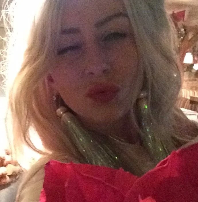 LeelianVi's Offline XXX Chat