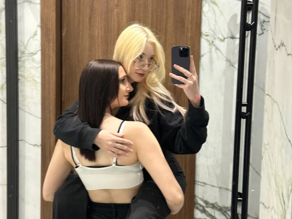 HassieDiscipio offline XXX-chat