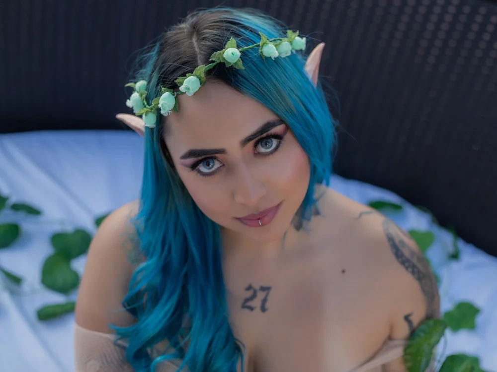 maashakross' Offline XXX Chat