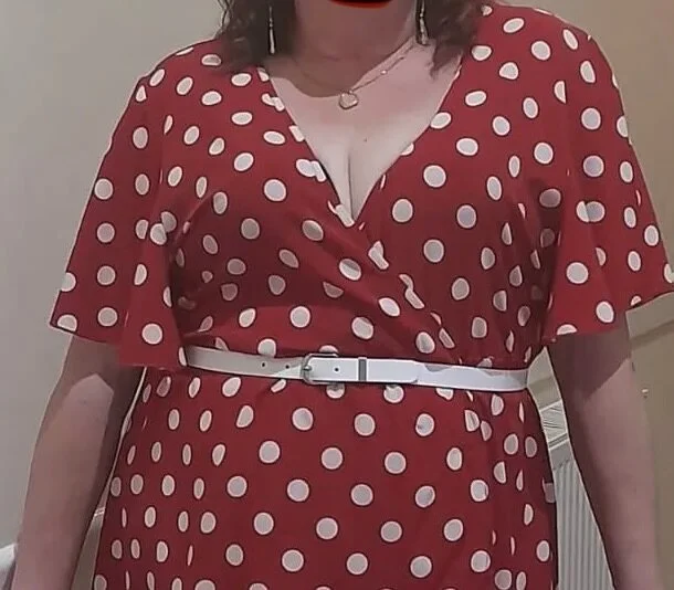 Curvy_Coral50's most recent online preview