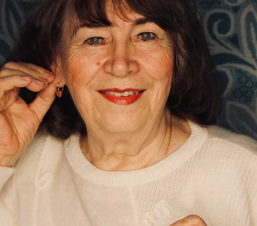 Betty_Bricks Offline XXX-Chat