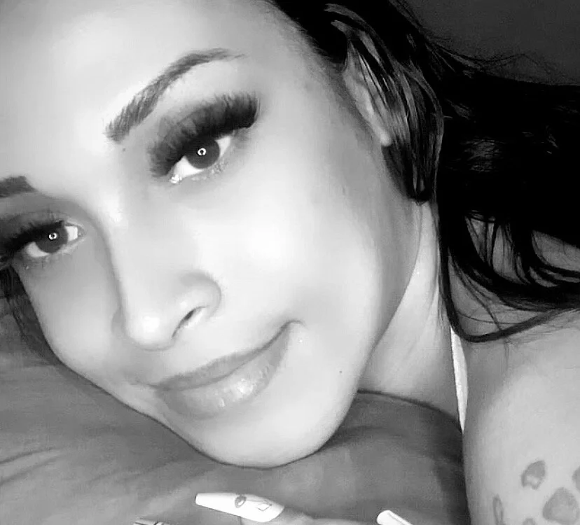 YasmimMayers Offline XXX-chat