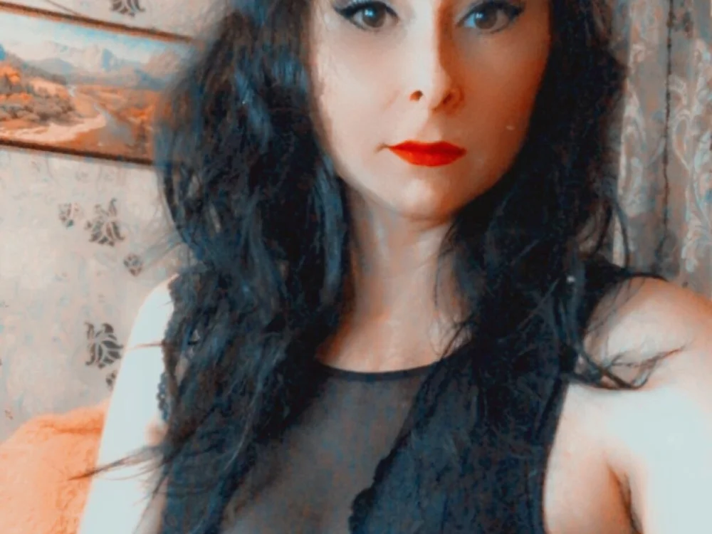 Ripe_Tatti's Offline Chat Room