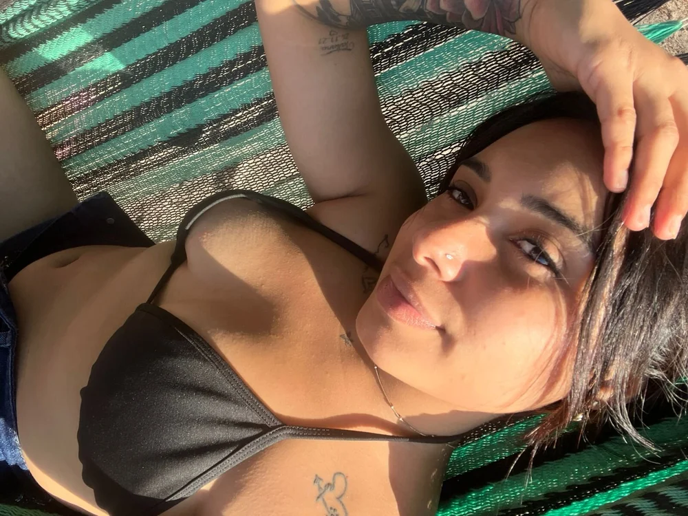 Offline XXX chat modela Kendall026