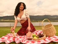 Онлайн чат XXX HairyAillyn