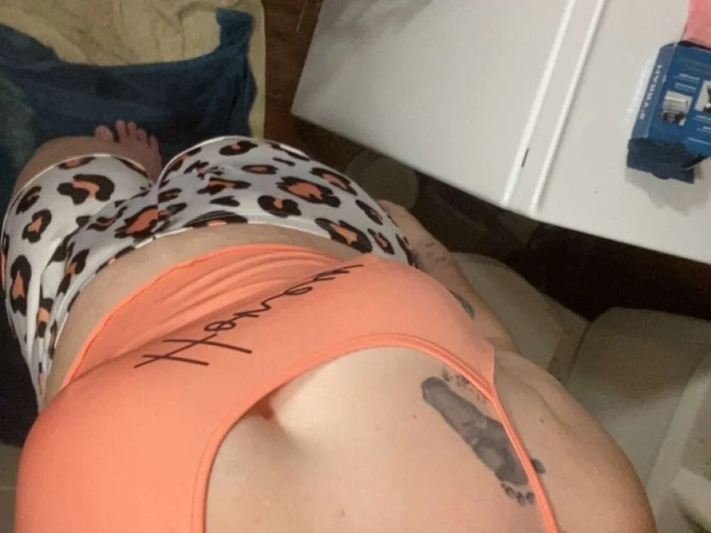 masterssubmissive's Offline XXX Chat