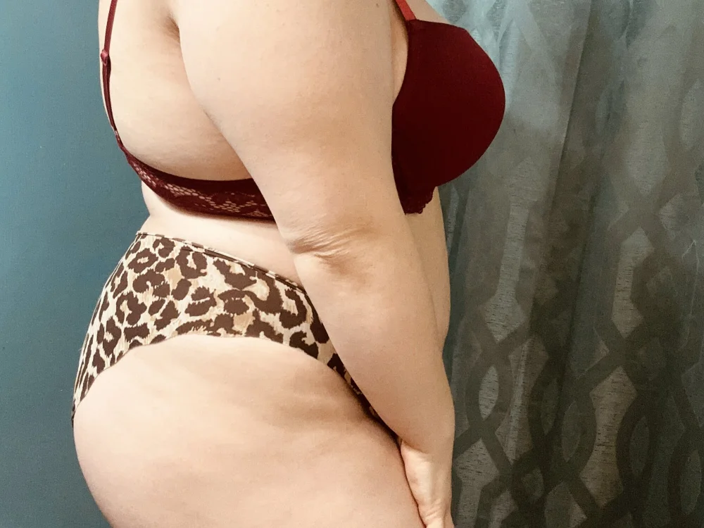 curvycutie's Offline XXX Chat