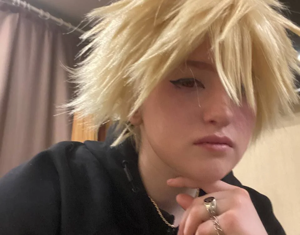 Chatroom XXX hors ligne de BakugoKatsuki