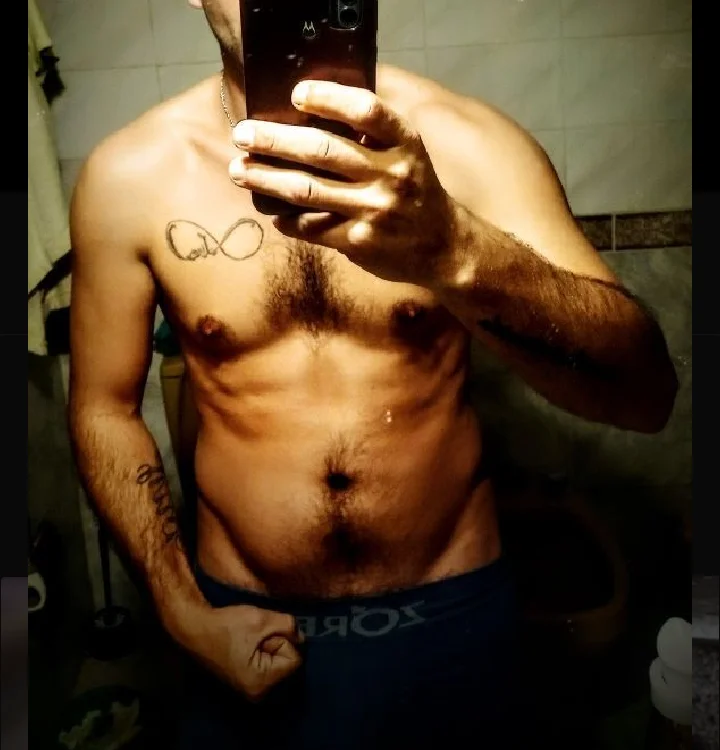 lucho420xxx Obrolan XXX Offline