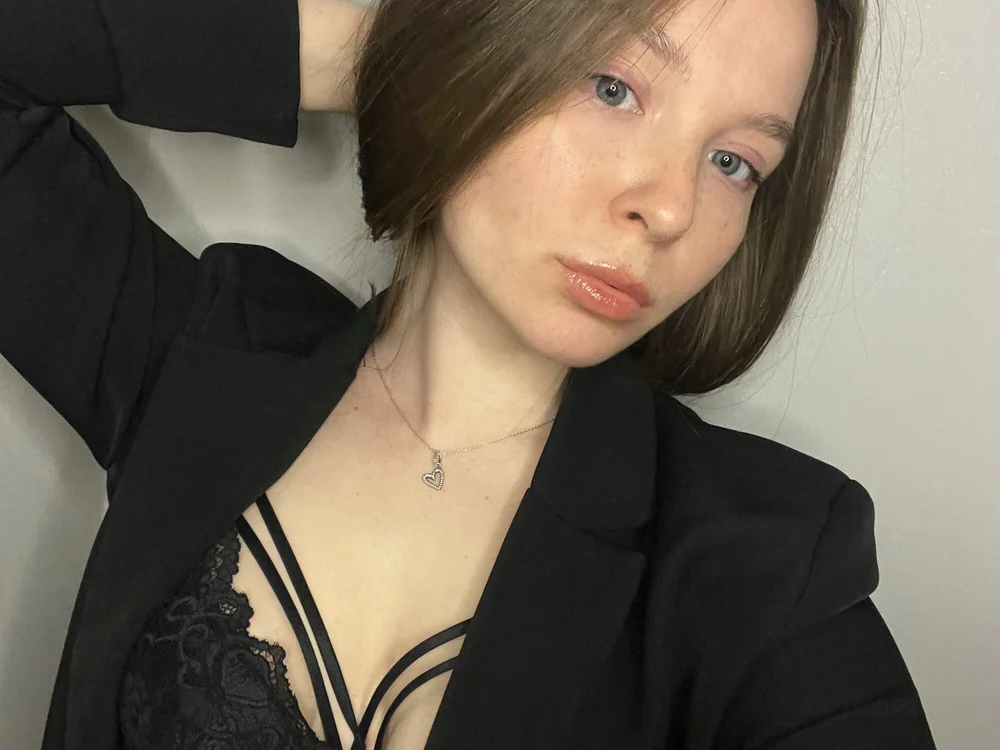 Penelope_Kay's Offline Chat Room