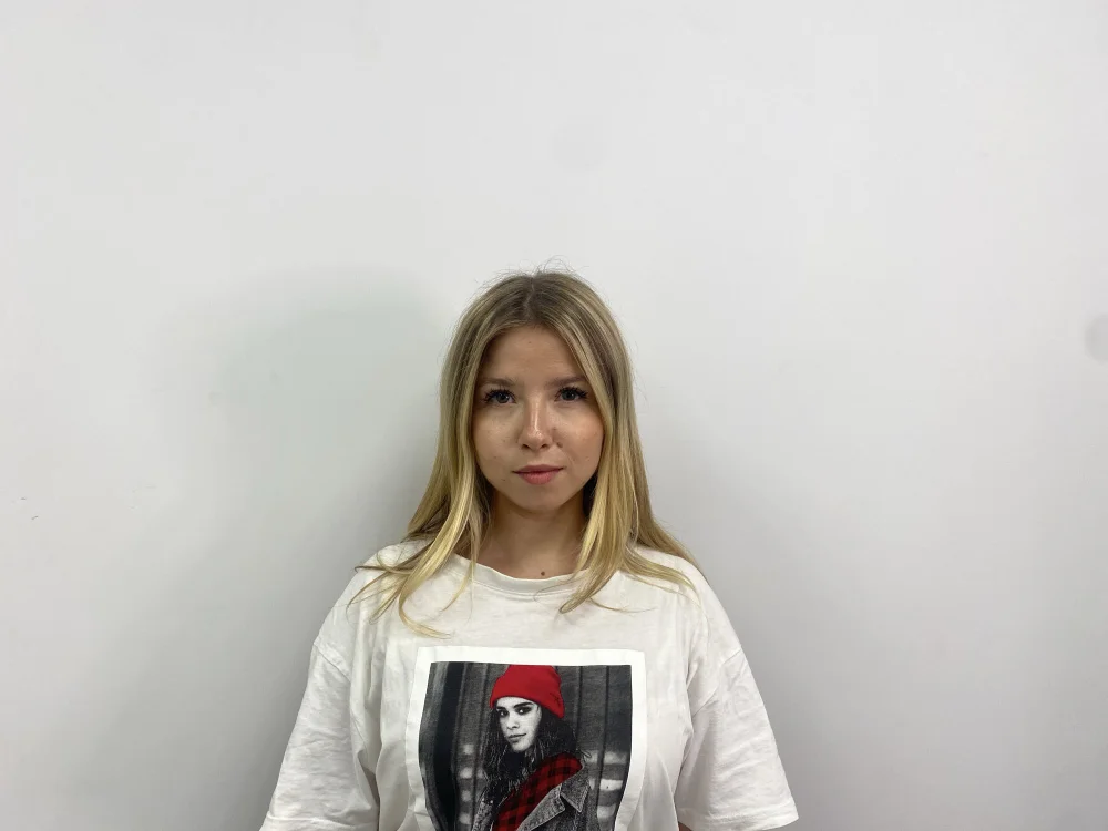 BereniceDutch's Offline Chat Room