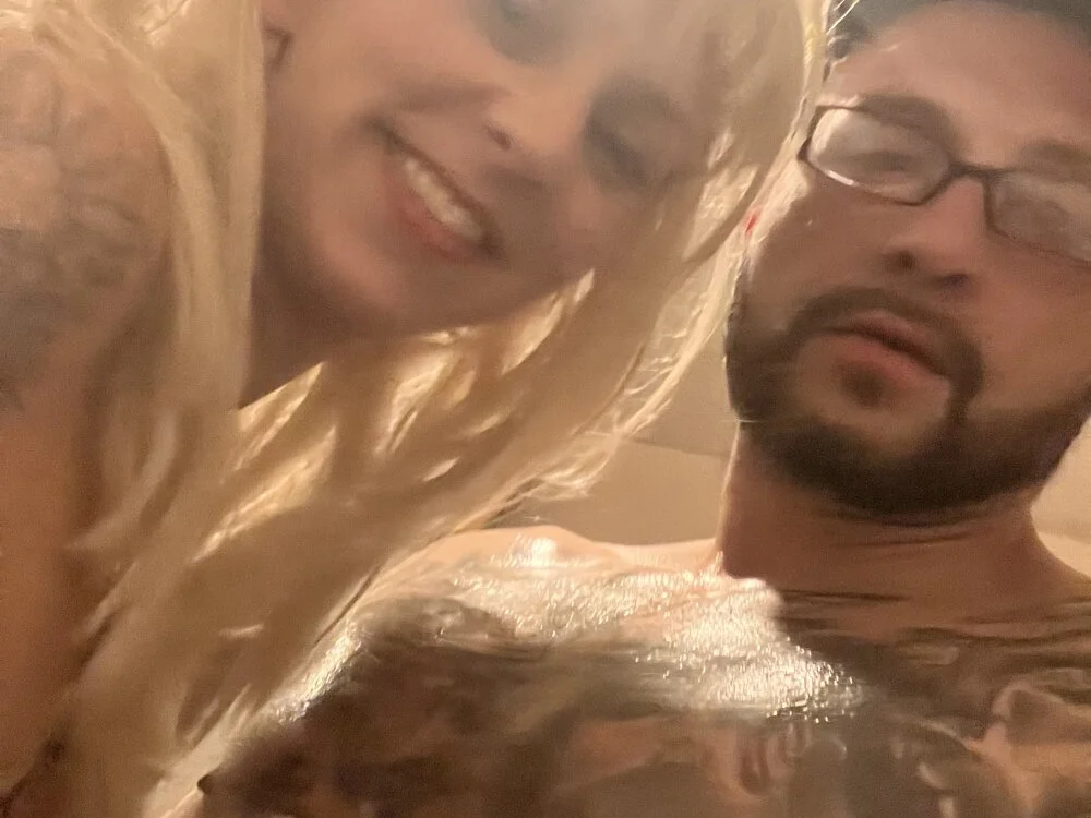 degiggxxx: офлайн-секс-чат