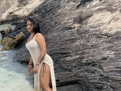 IsabelaVanegas_ - Girl 