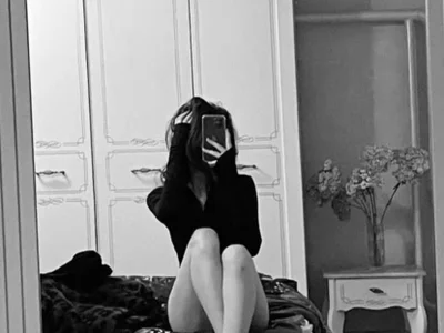 bi_biii on StripChat