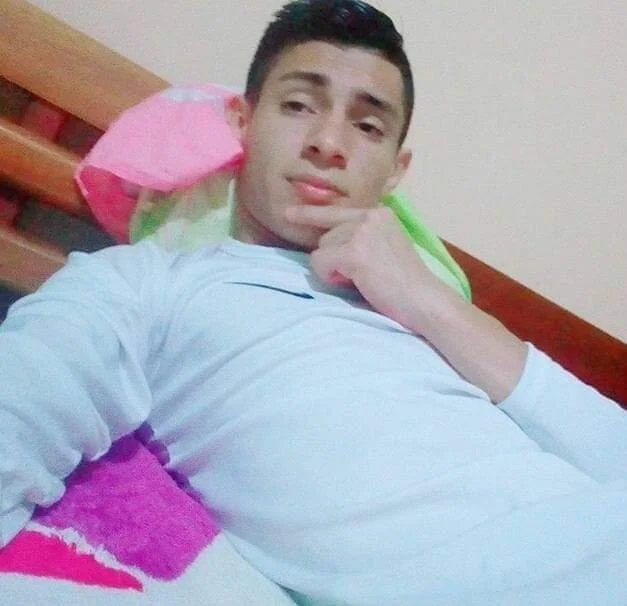 ChicoProhibidoX offline chatrum