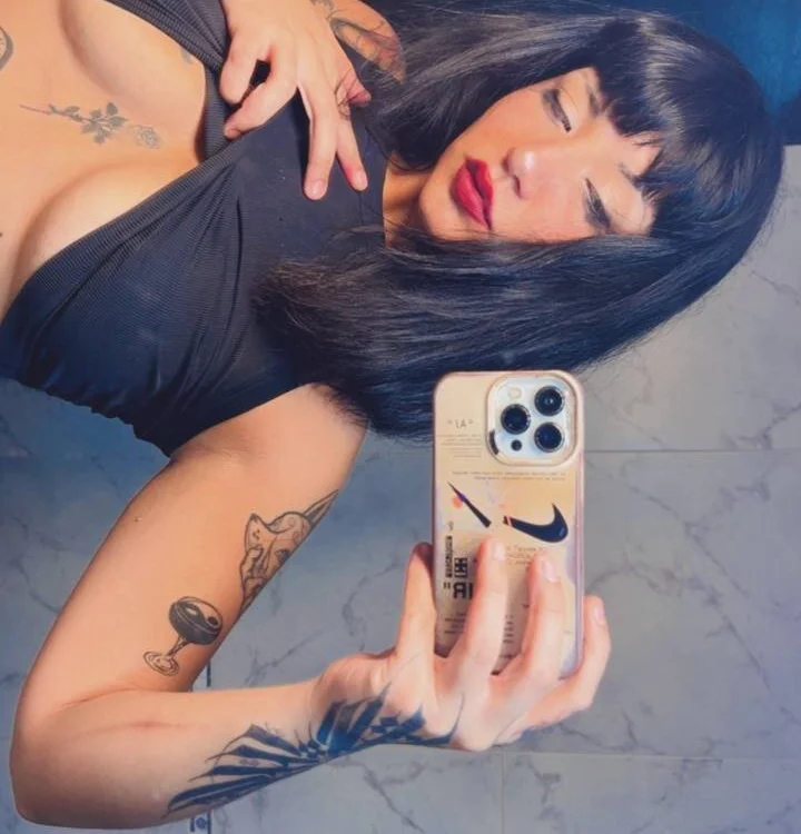 Офлайн-чат Babyredd01