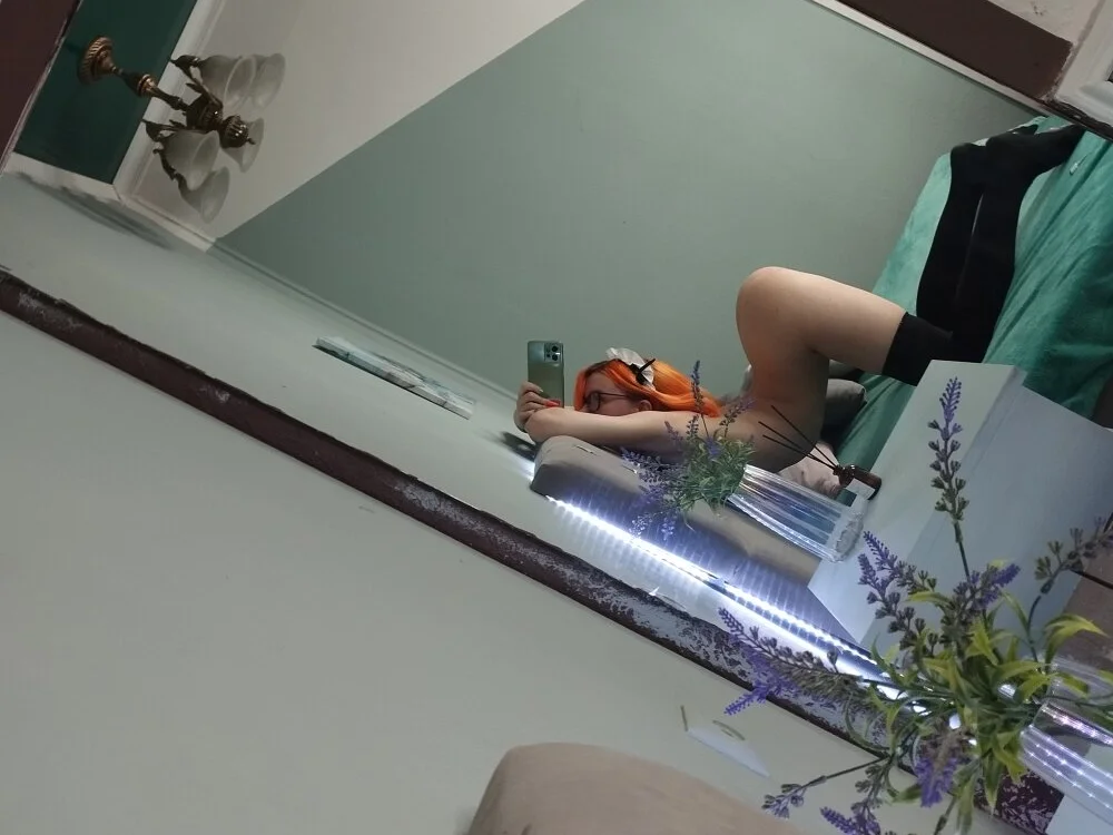 lily-sinn's Offline XXX Chat