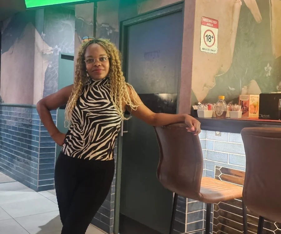 ebonysummer Offline XXX-Chat
