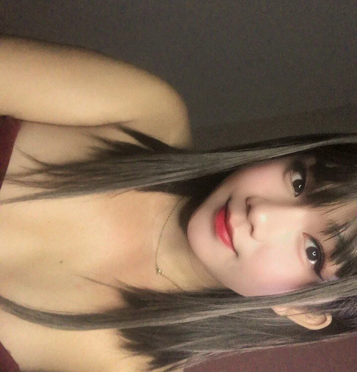 _Hotgirl_69xx Chat XXX Ngoại tuyến