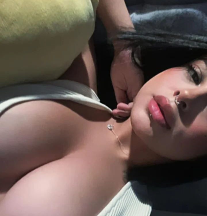 SukaCherry offline XXX-chatje