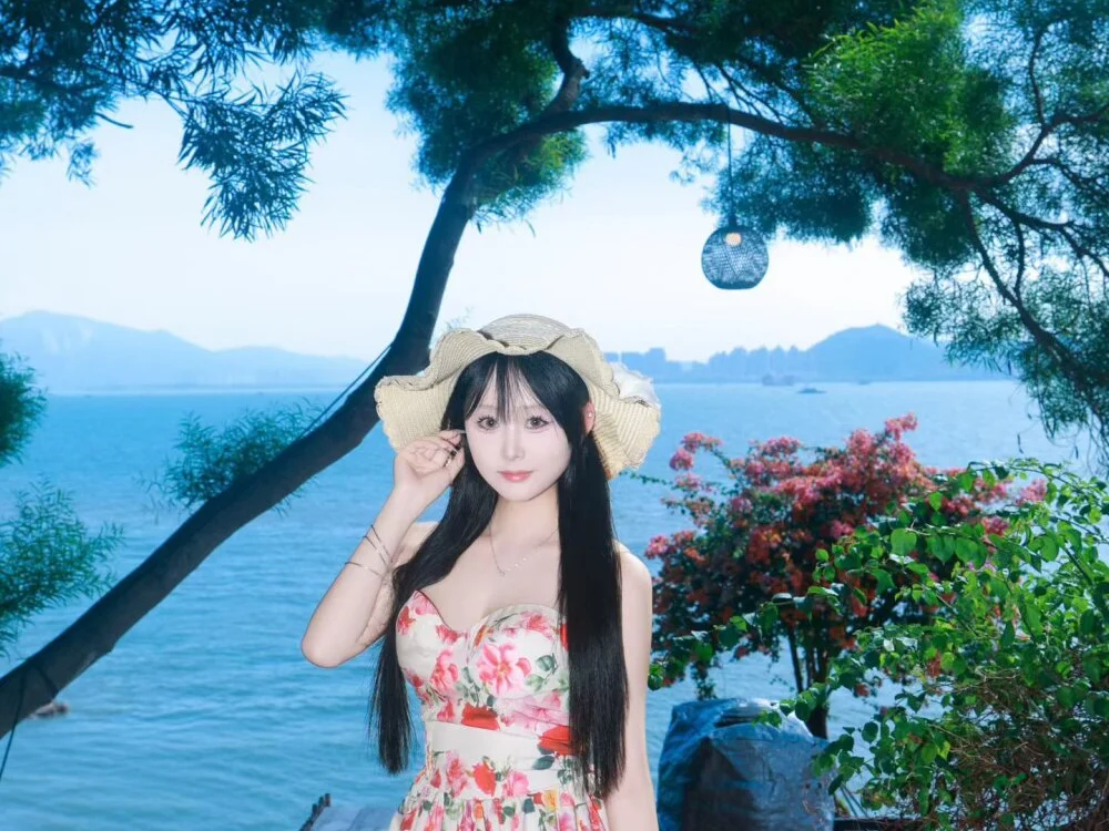 YB-003 Adlı Modelin Çevrimdışı XXX Sohbeti