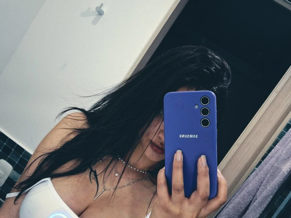 hanna_swee offline chatrum