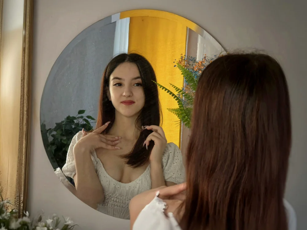 Julia_Mellis offline chatrum