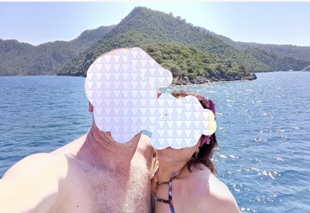 Offline chatovací místnost Hot_night_couple@xh