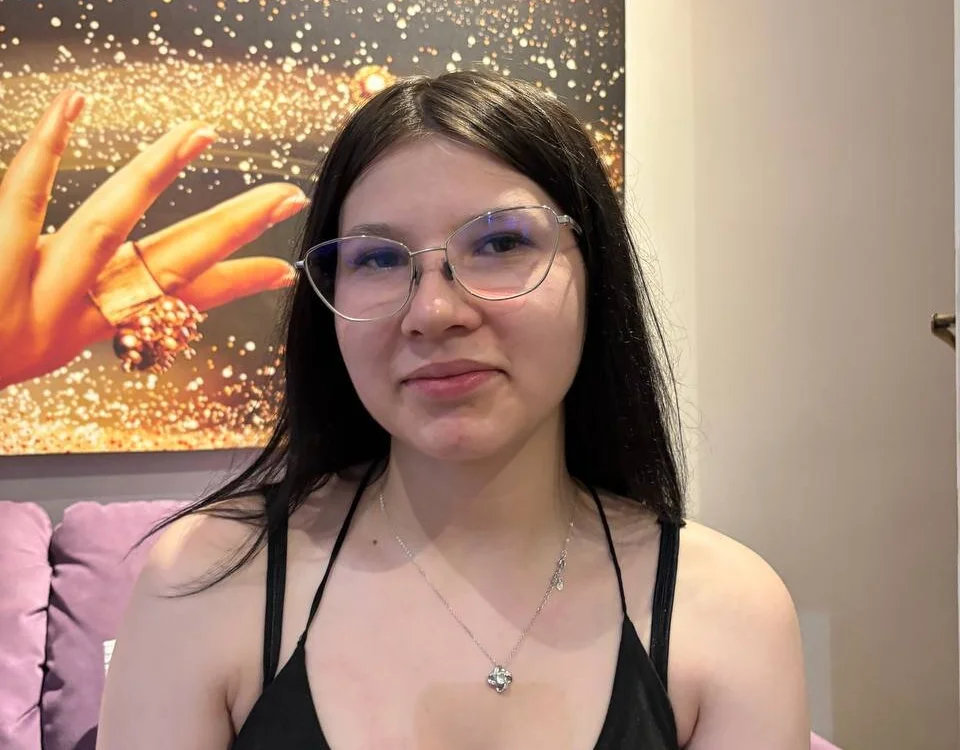 VickyGold's Offline Chat Room