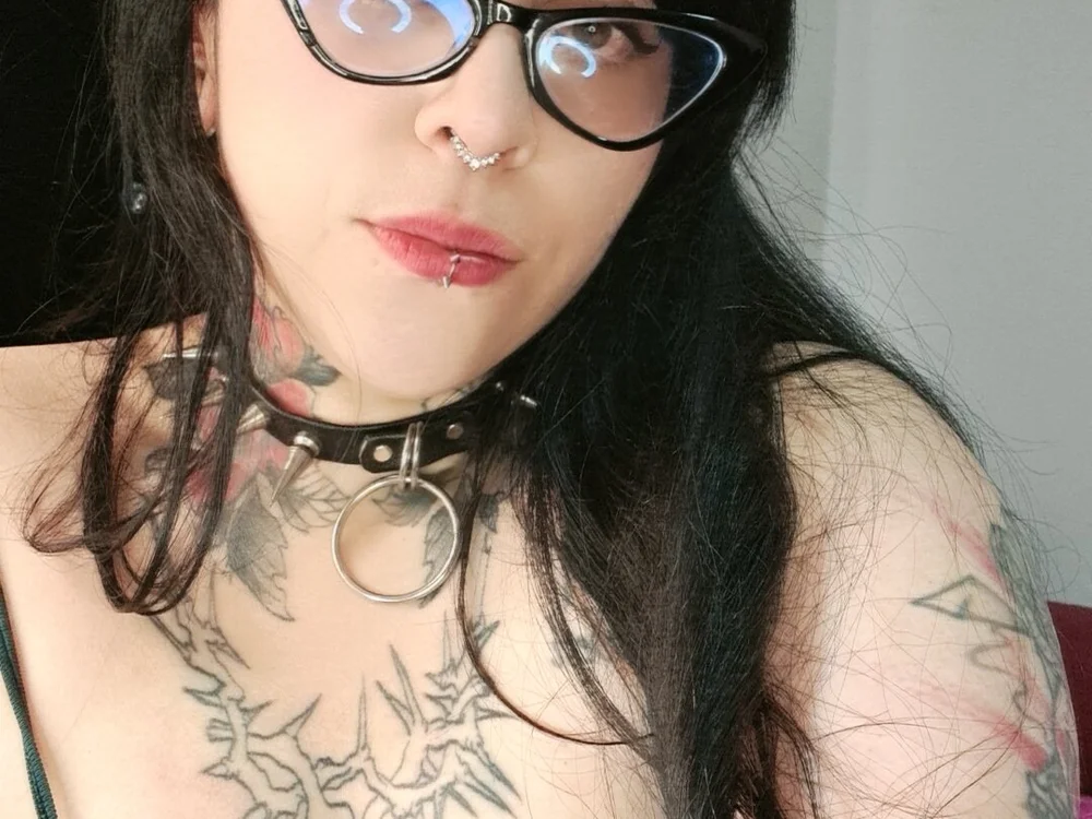 Carlota_doll offline chatrum