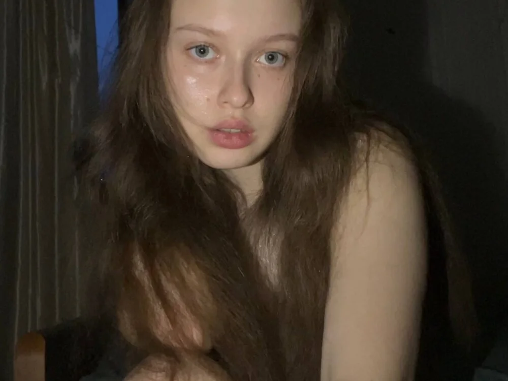 CharlynDini – Offline XXX chat