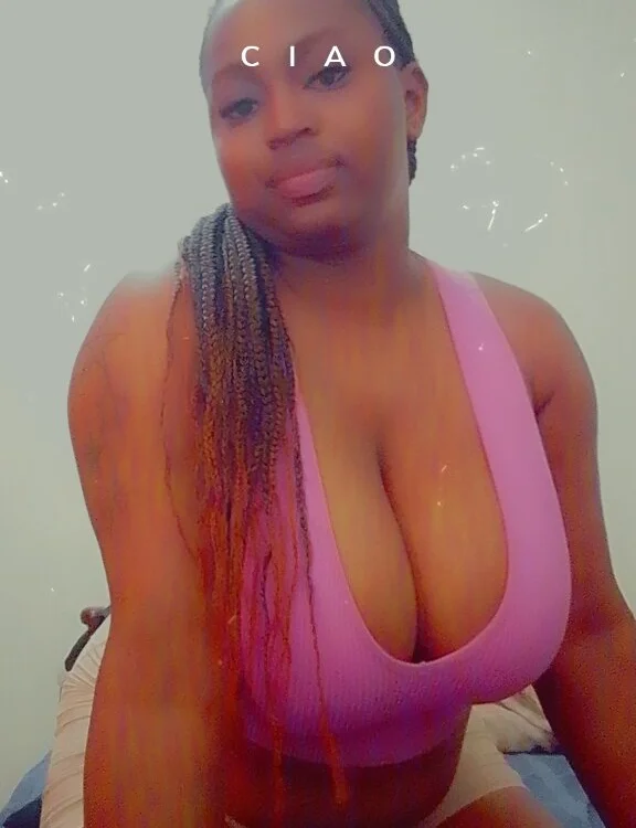 Maeve1 Adlı Modelin Çevrimdışı XXX Sohbeti