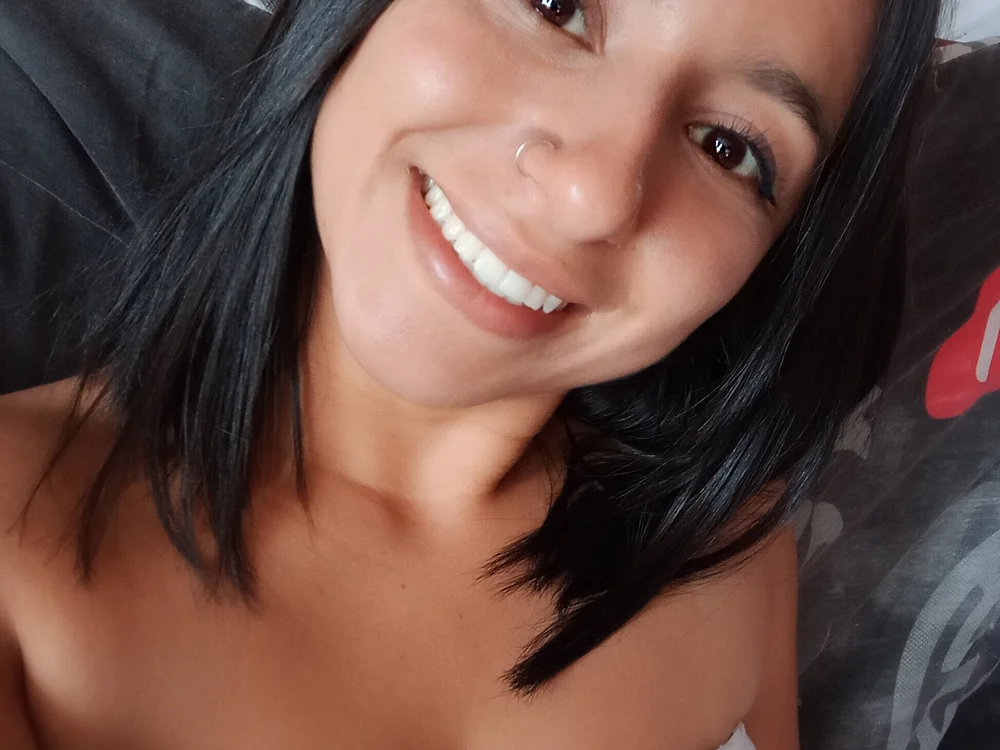 KARINABELTRAL offline chatrum