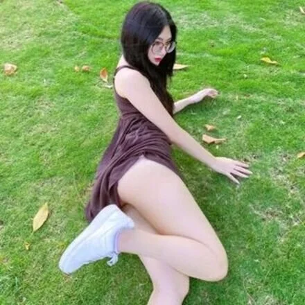 _Hotbabe_'s Offline Chat Room