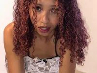 sensitive_brunette's Live XXX Chat