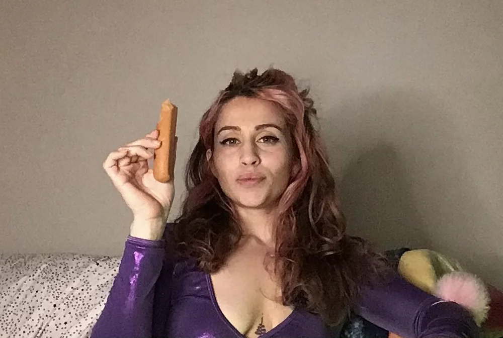 Miakintsugi22's Offline XXX Chat