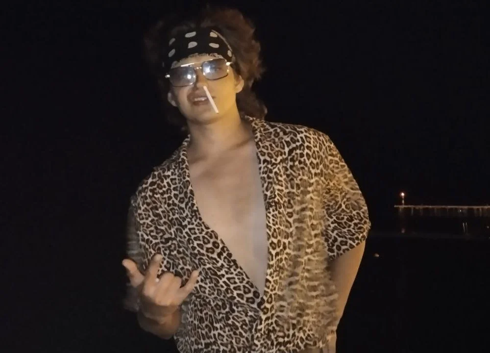 BechMikee Offline XXX-Chat