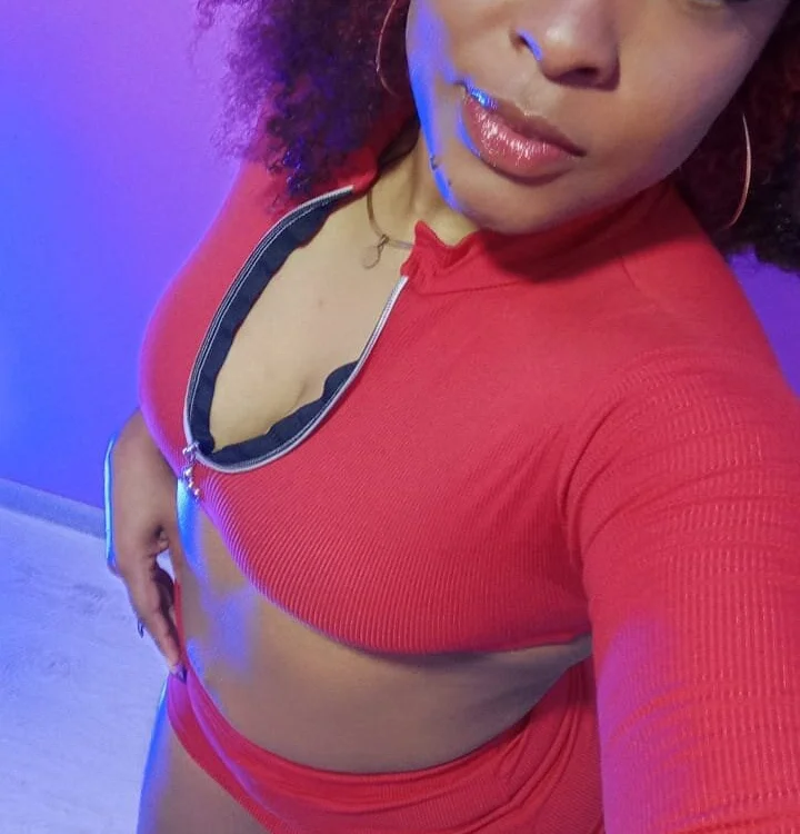 Kathaleya_Rose_ offline chatrum